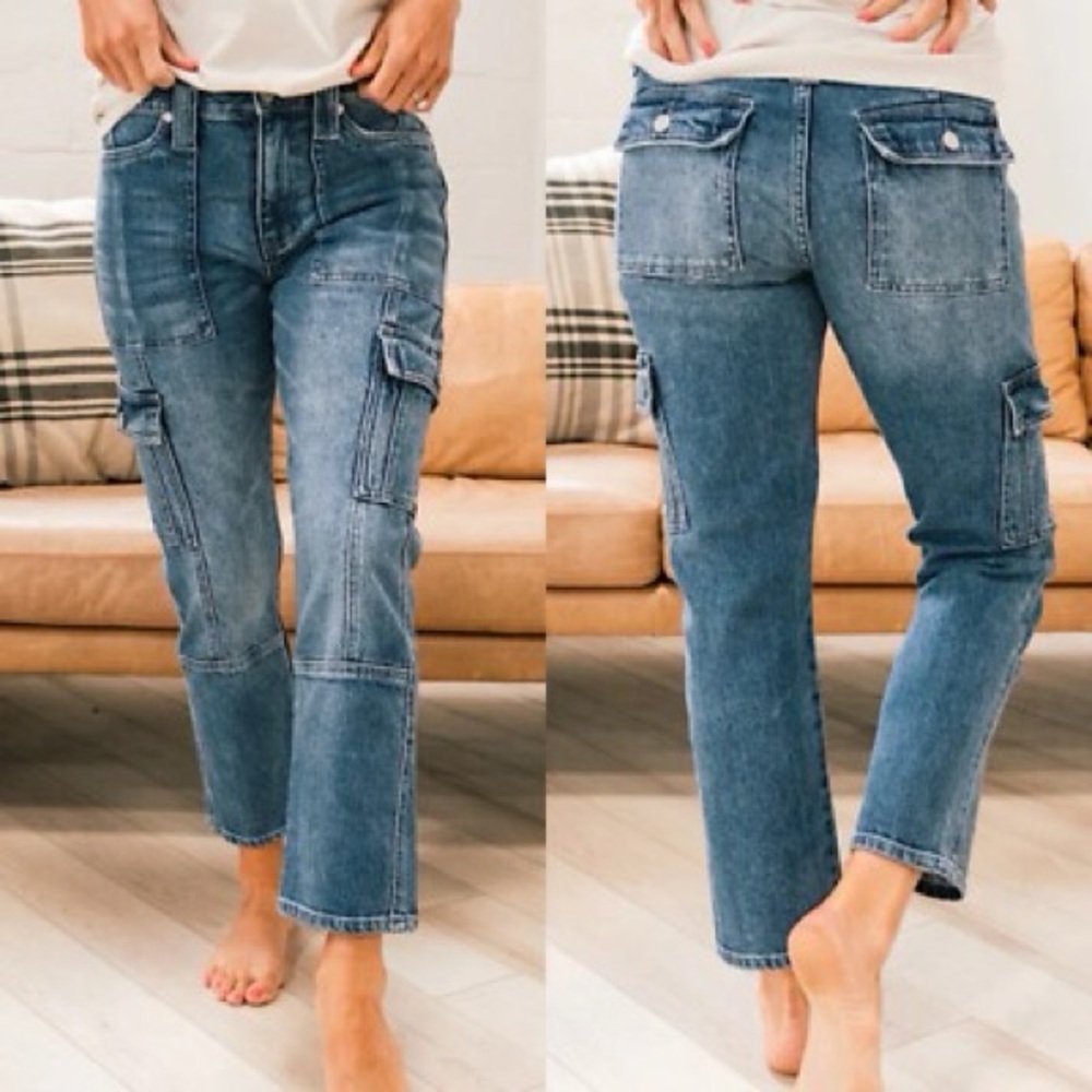 KanCan Mid Wash Cropped Cargo Ankle Jeans